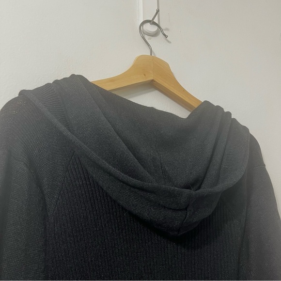 Lululemon Wrap Cardigan Hoodie Sweater Gray 8 Thumb Hole Athleisure Travel Yoga - Picture 6 of 11